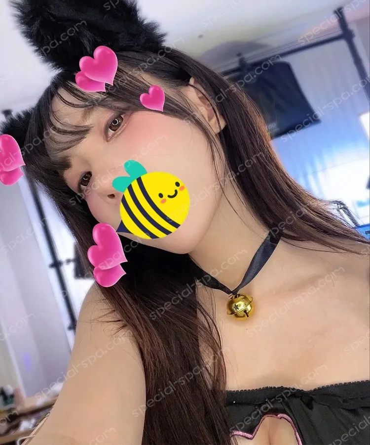 按摩師妍愛日常照片