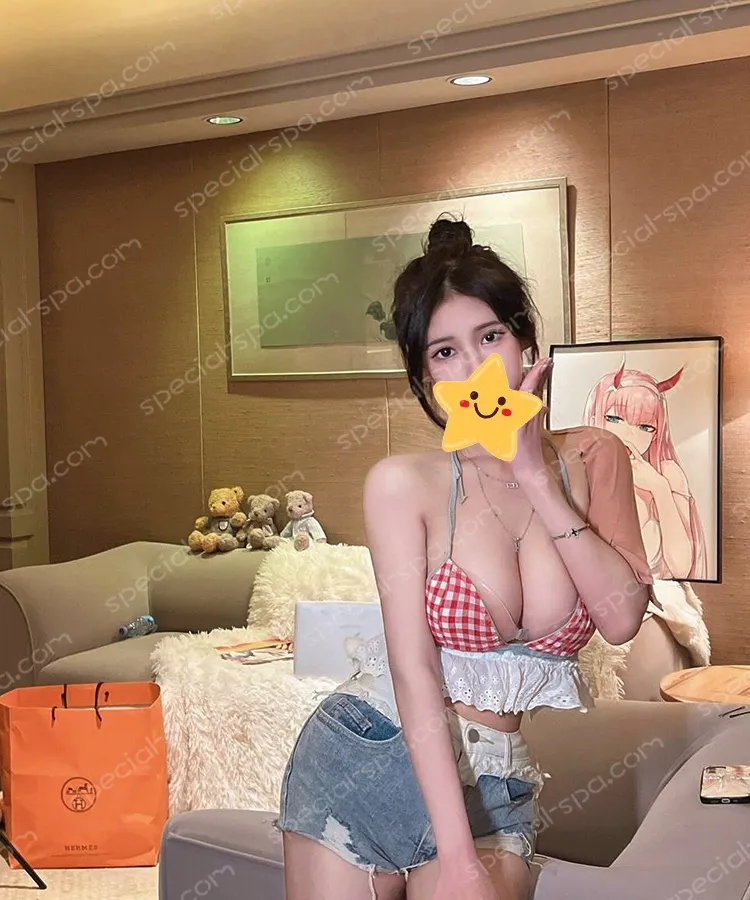 按摩師斑比日常照片