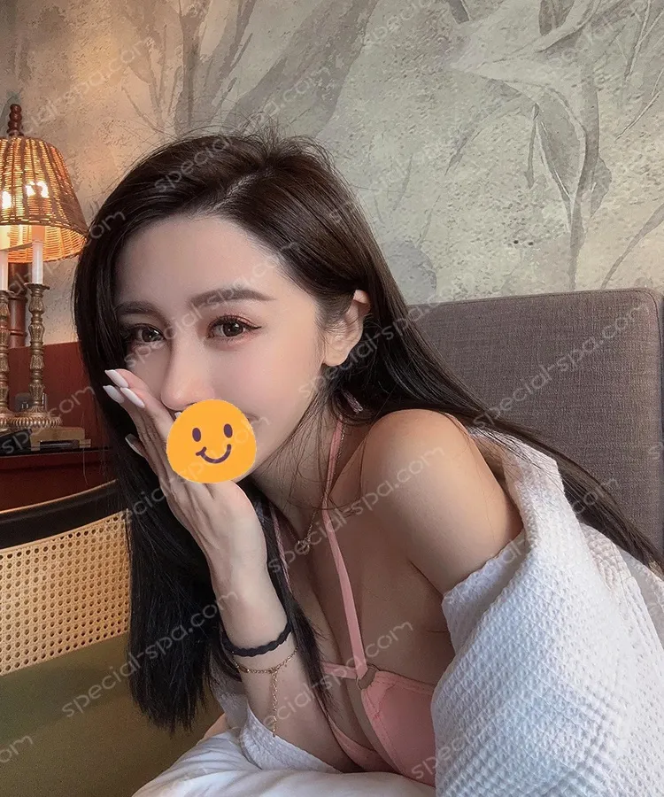 按摩師琥珀日常照片