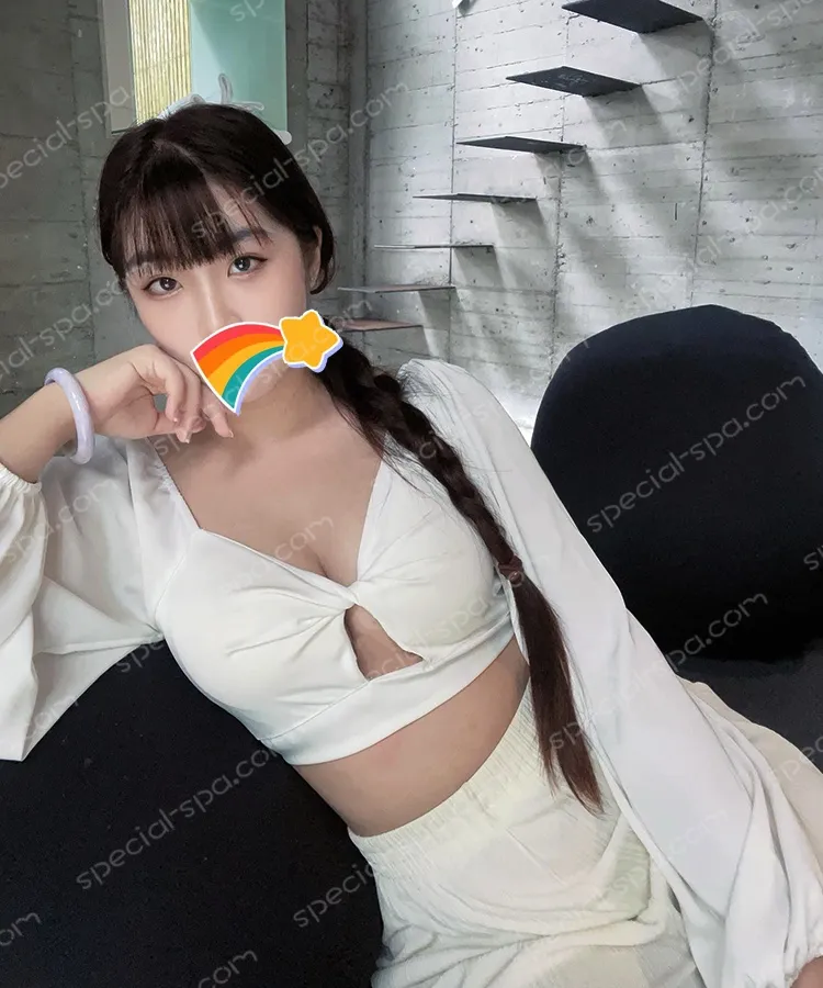 按摩師奶瓶日常照片