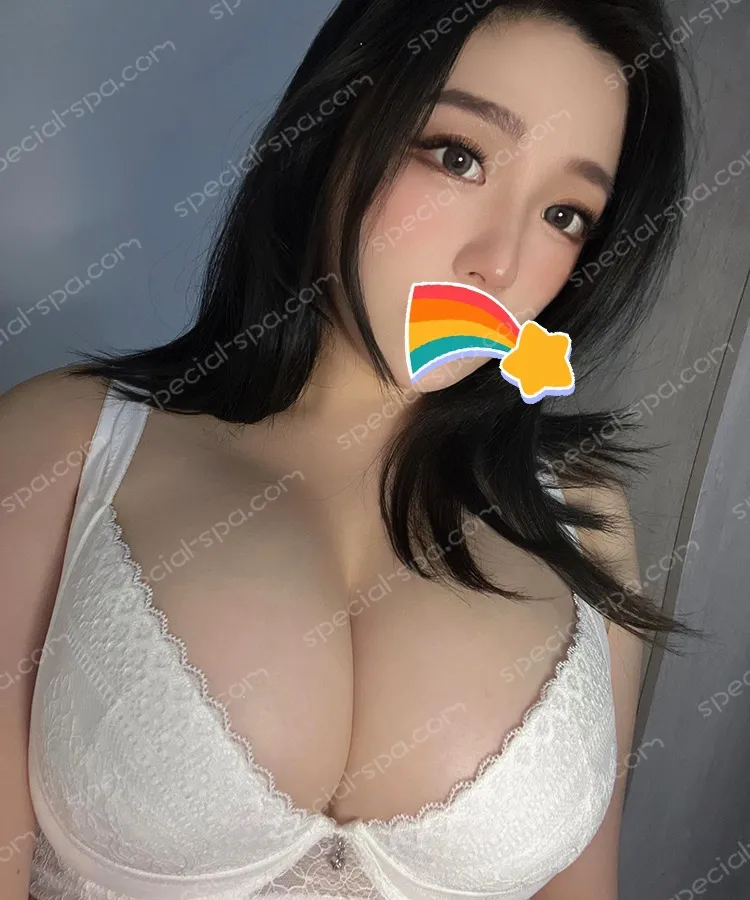 按摩師千尋日常照片