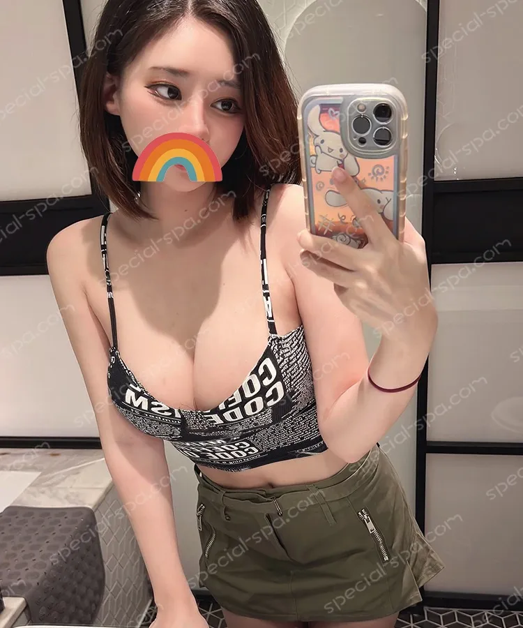 按摩師大學生日常照片