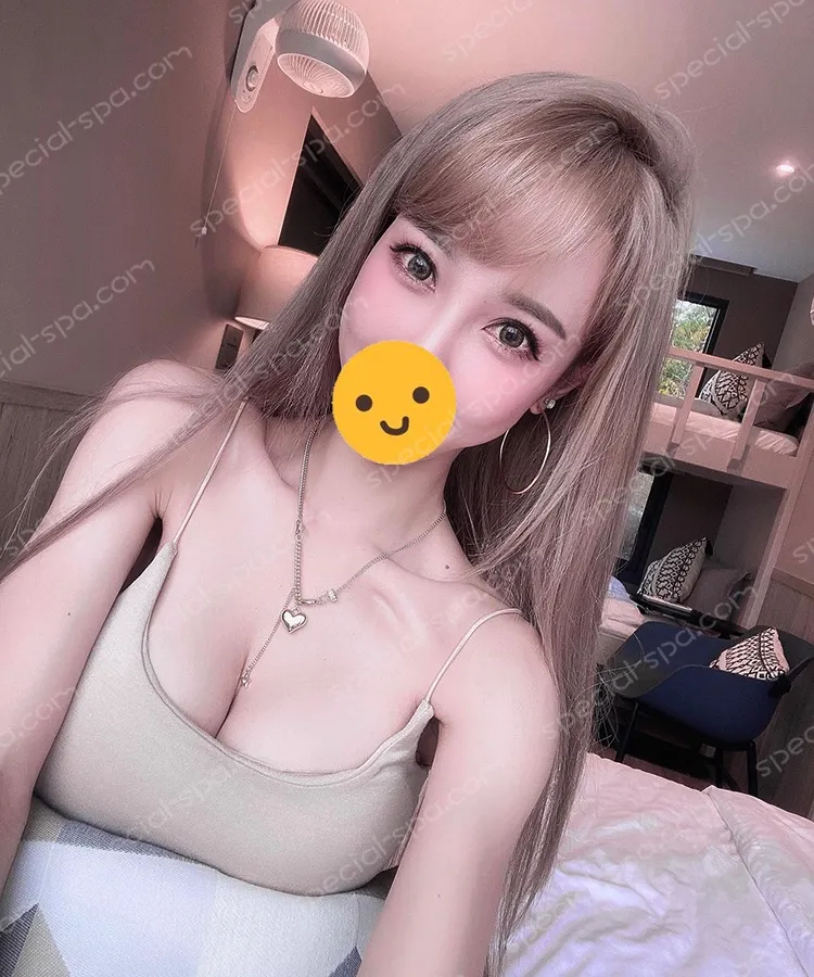 按摩師微甜日常照片