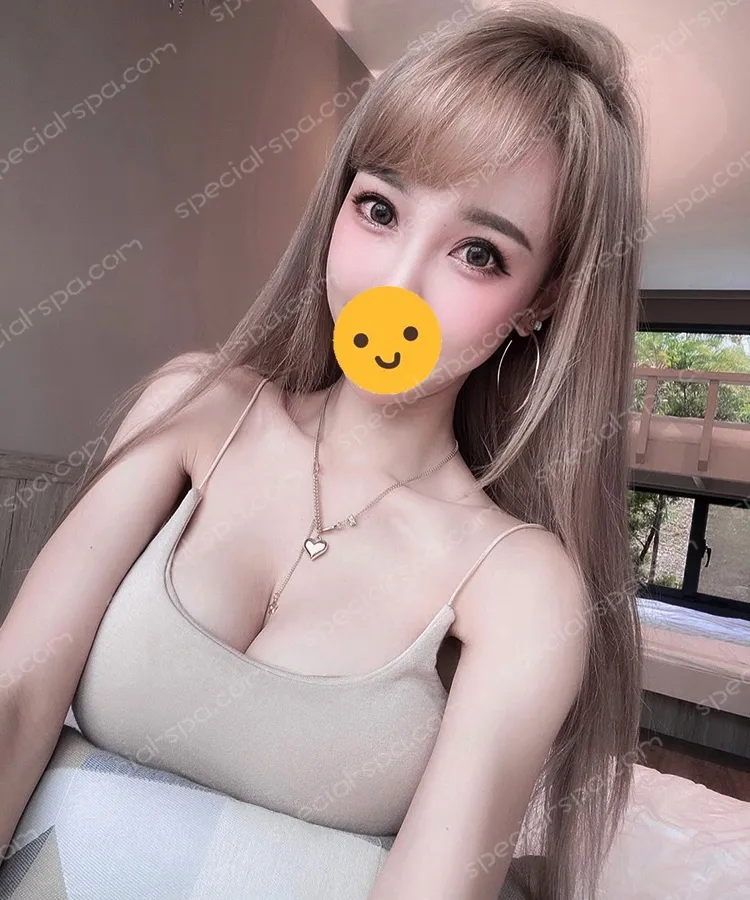 按摩師微甜日常照片