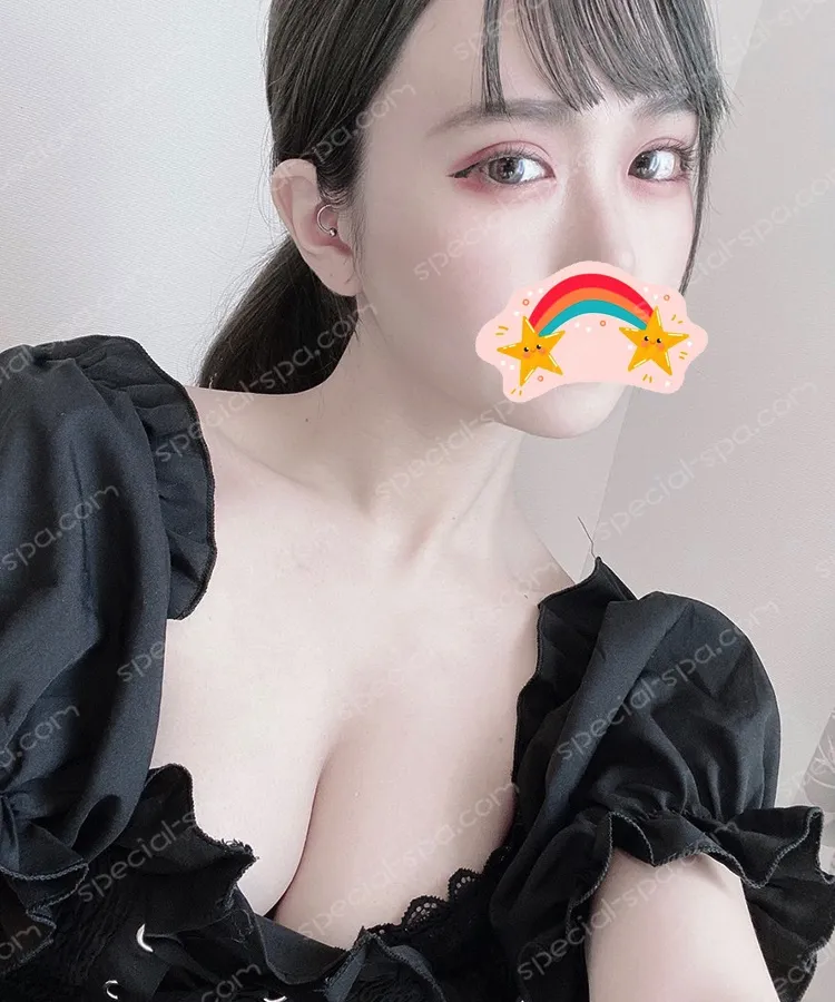 按摩師羅伊日常照片