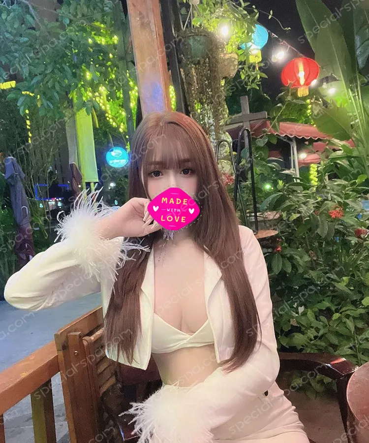 按摩師泫雅日常照片