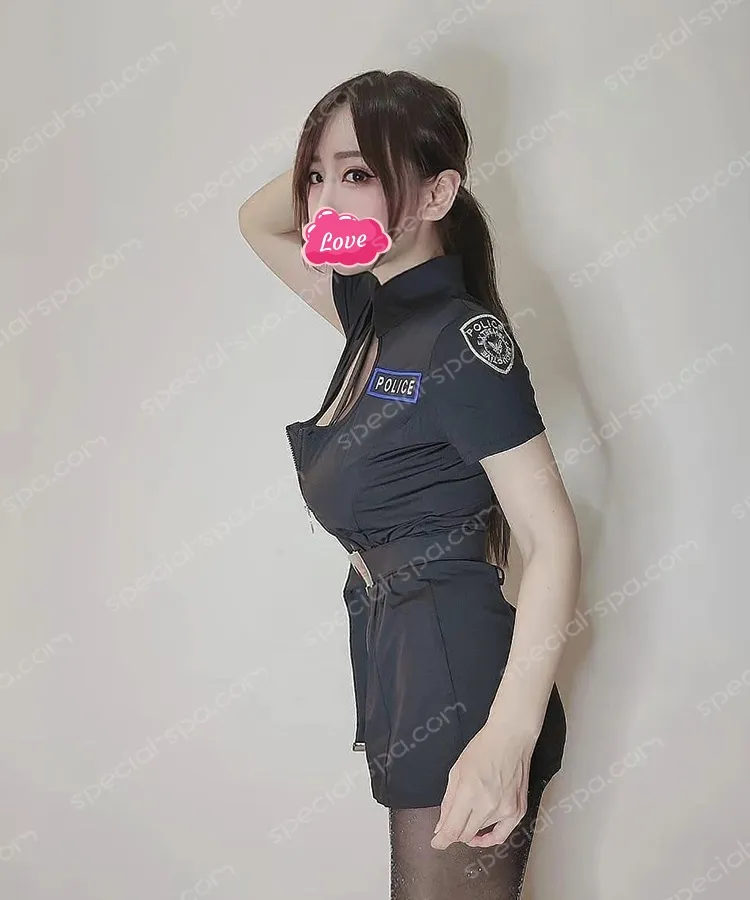 按摩師水中游日常照片