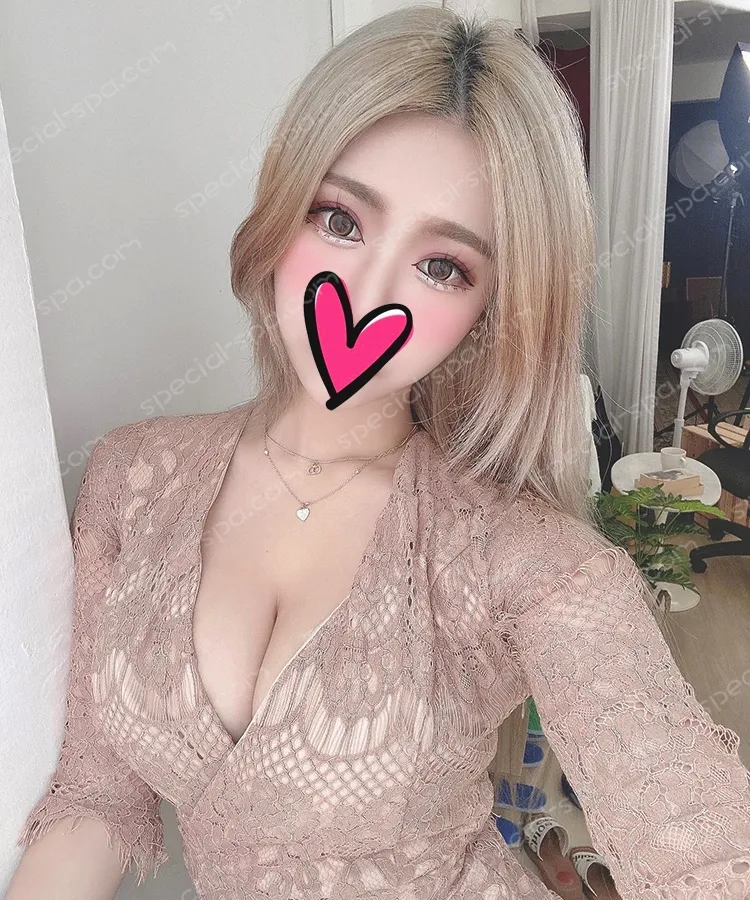 按摩師心妍日常照片