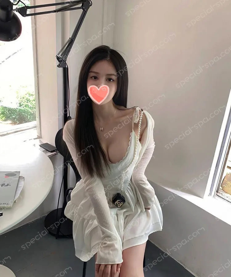 按摩師夏芽日常照片