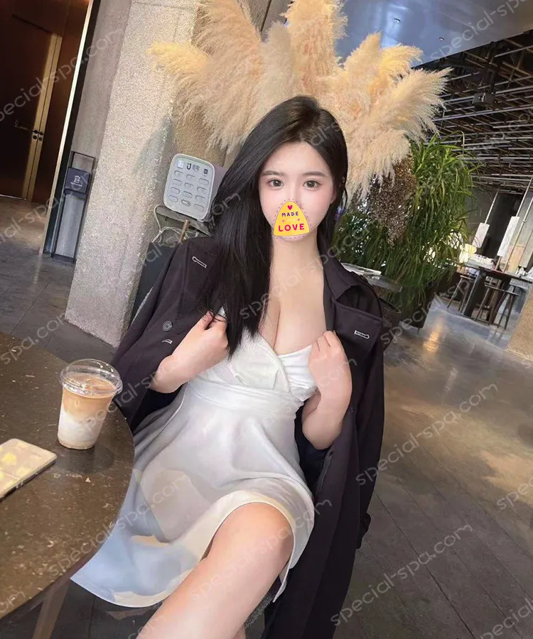 按摩師江萊日常照片