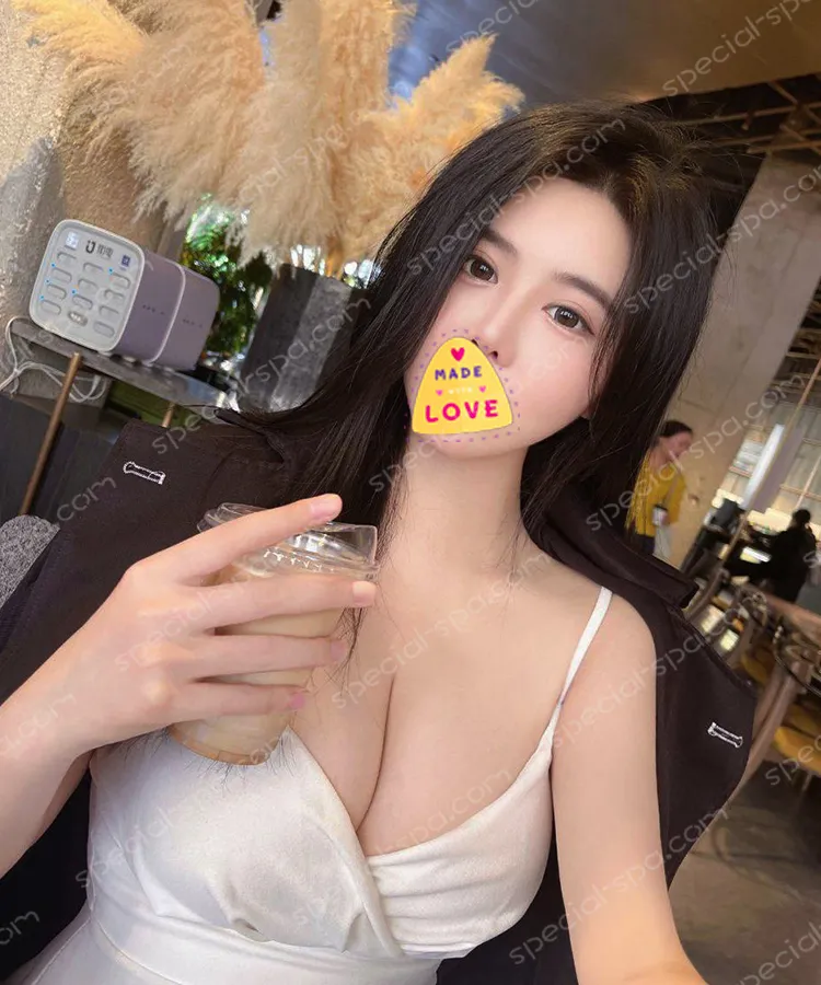 按摩師江萊日常照片