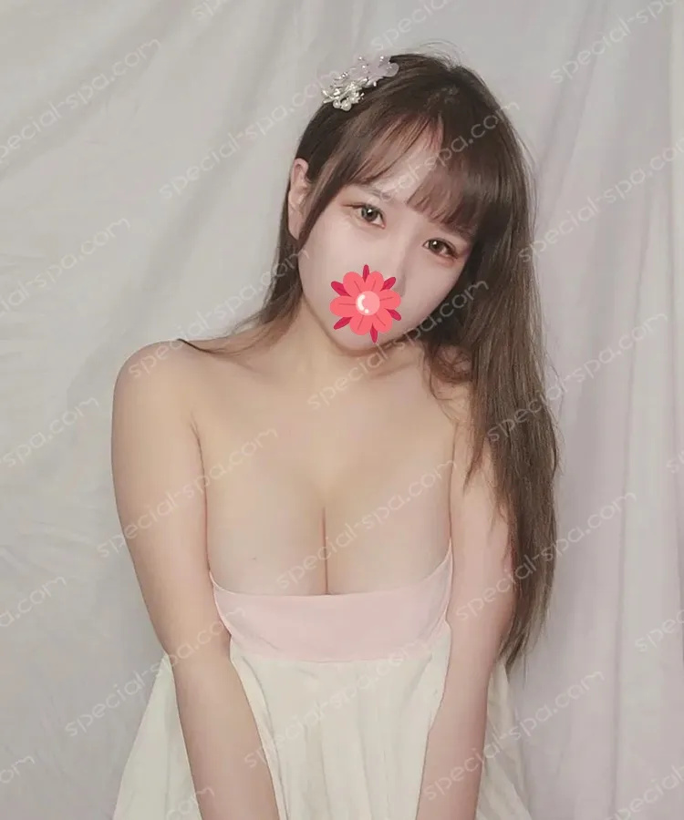 按摩師小希日常照片