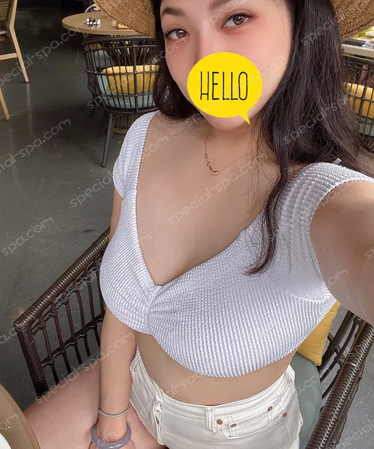 按摩師子涵日常照片