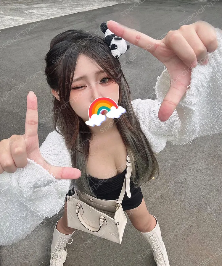 按摩師羽玥日常照片