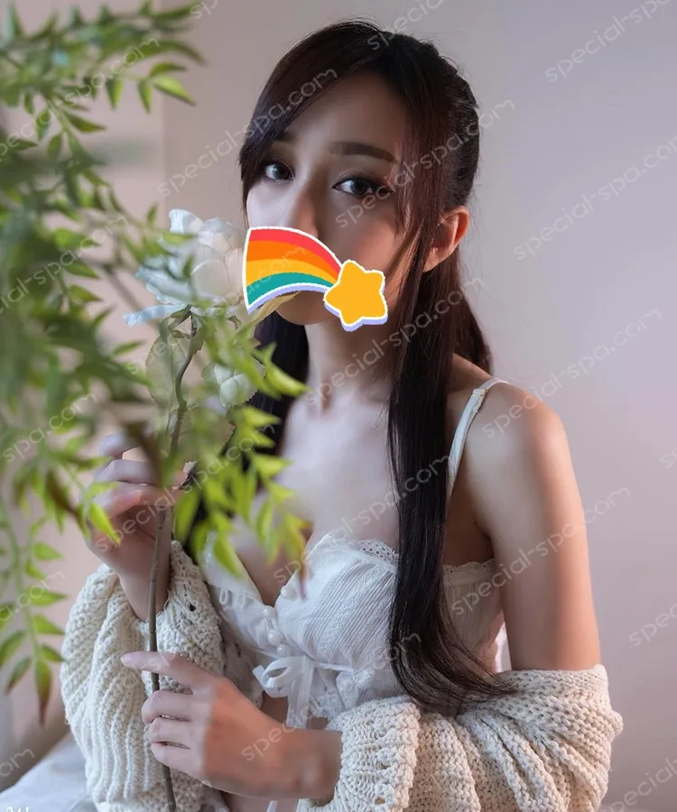 按摩師李芯日常照片