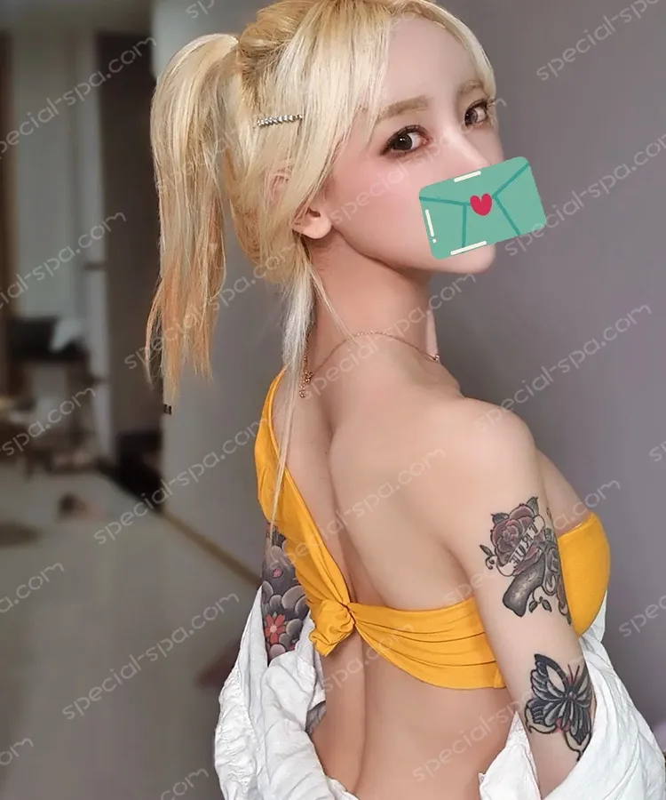 按摩師小可日常照片