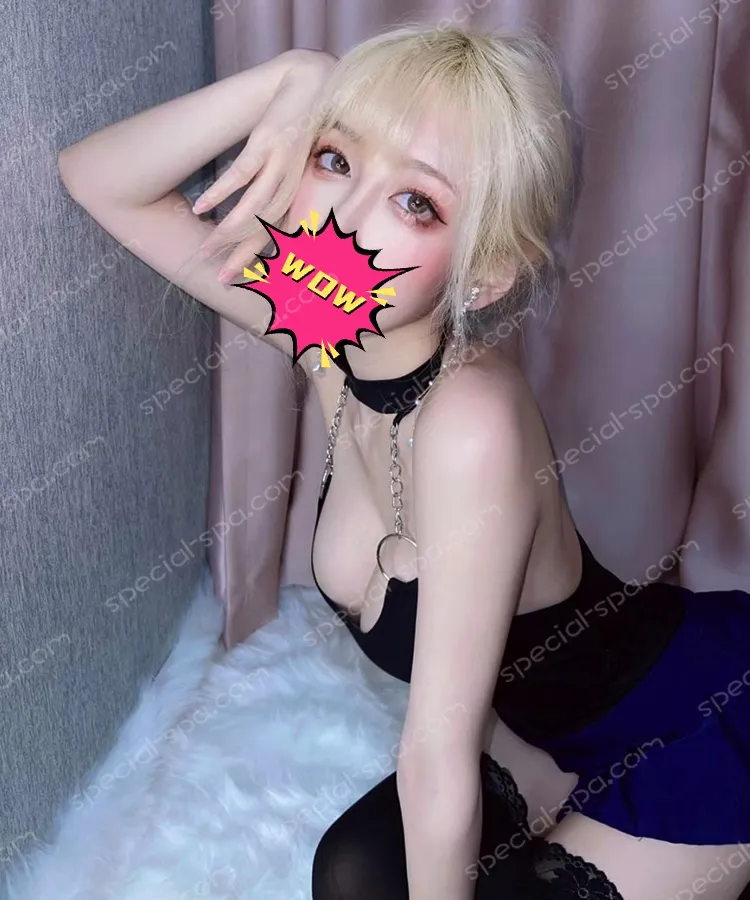 按摩師小九日常照片