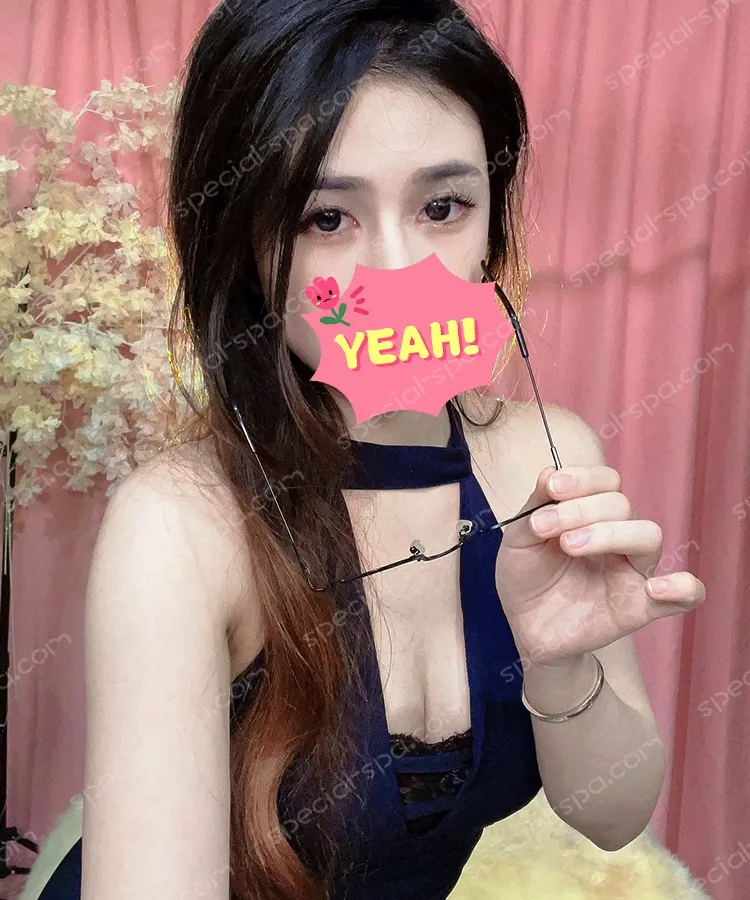 按摩師香水日常照片