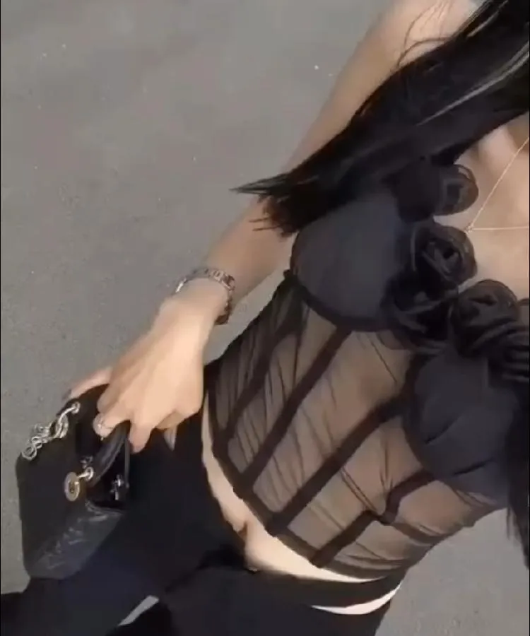 按摩師戚薇影片介紹封面