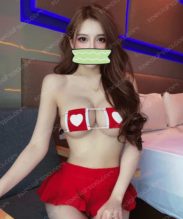 李婕